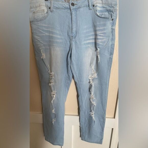 Women’s Plus VIP Designer Brand Jeggings - Picture 2 of 6